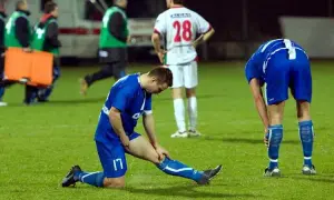 Jak piłkarze sikają na boisku – zaskakujące sytuacje i anegdoty