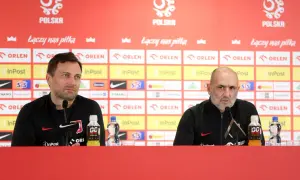 Michał Kwiatkowski, trener reprezentacji Polski w piłce nożnej, podczas konferencji prasowej PZPN.