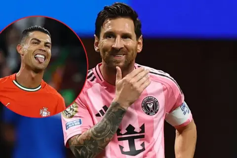 Porównanie: ile goli ma Messi, a ile Ronaldo. Dwóch legendarnych piłkarzy na jednym zdjęciu.