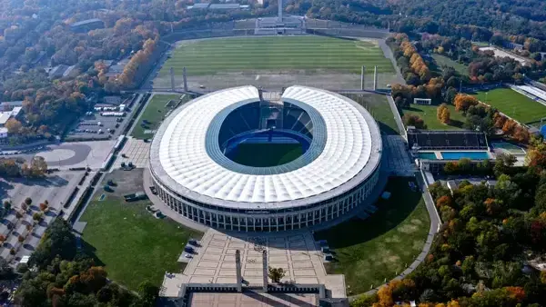 Gdzie mistrzostwa świata w piłce nożnej? Poznaj miasta i stadiony