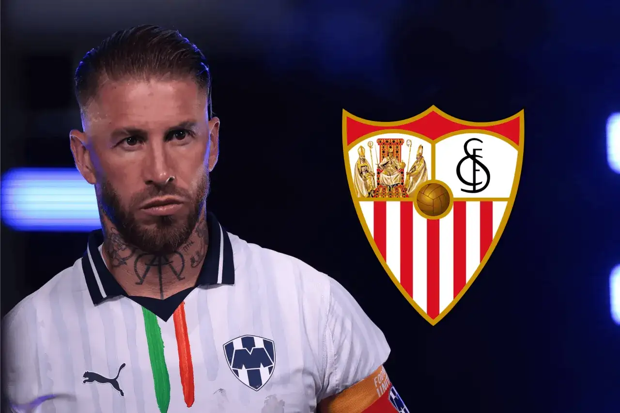 Sergio Ramos w koszulce z herbem Sevilli. Powrót do klubu, gdzie gra Sergio Ramos.