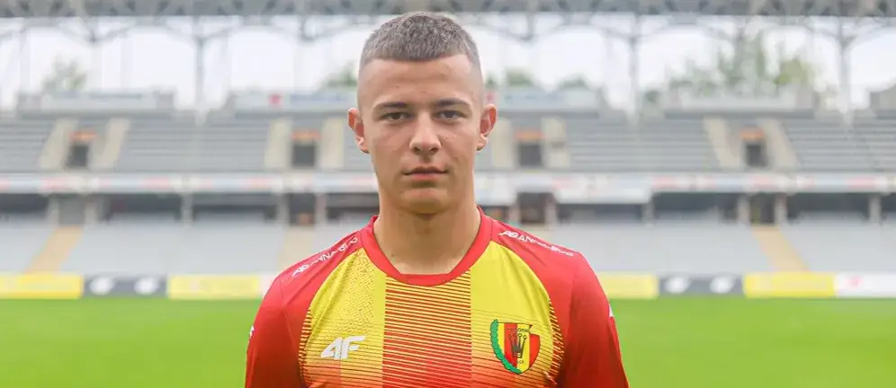 Zdjęcie Ile zarabiają piłkarze Korony Kielce? Zaskakujące fakty o pensjach